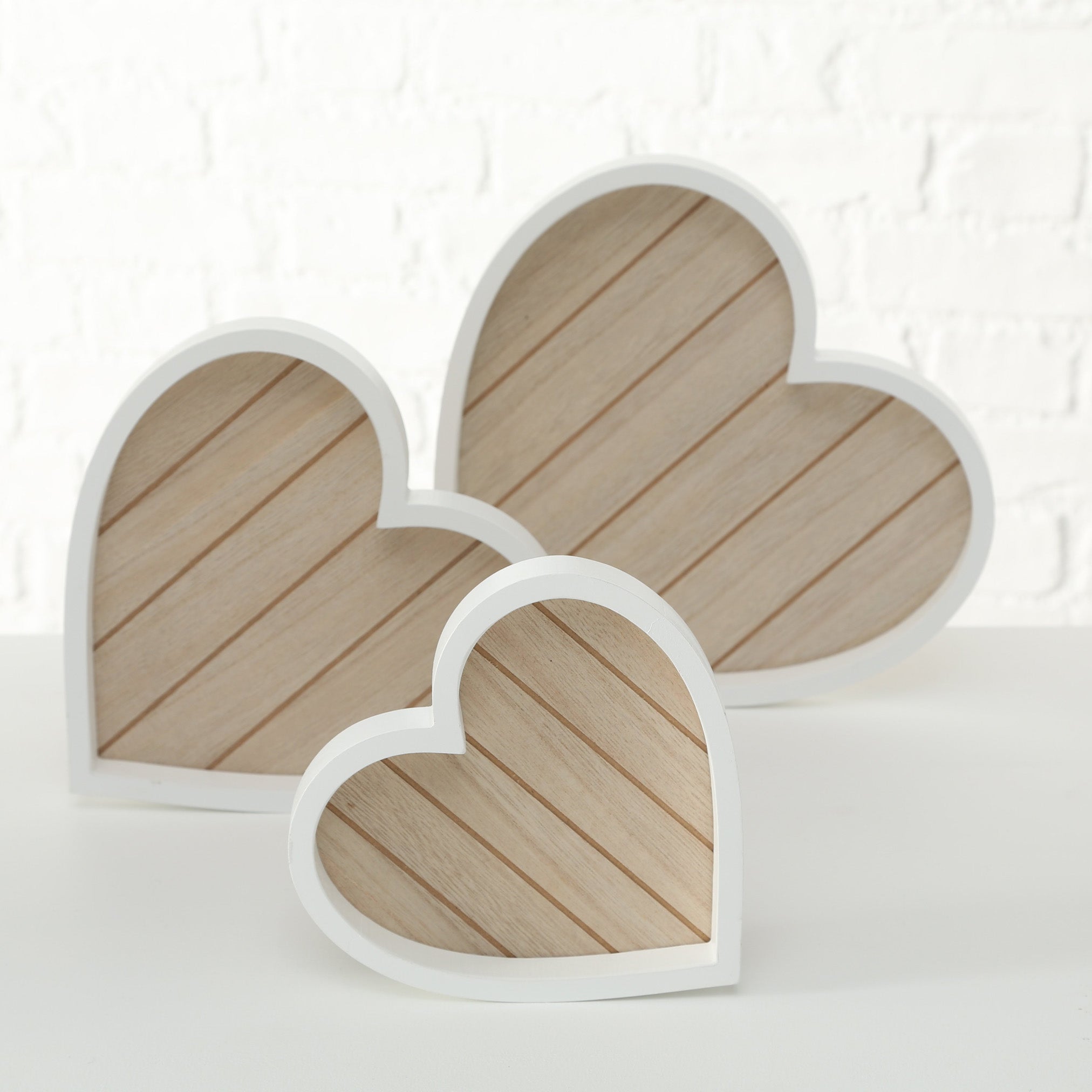 Tablett-Set Herz – 3-teilig aus MDF in Natur & Weiß