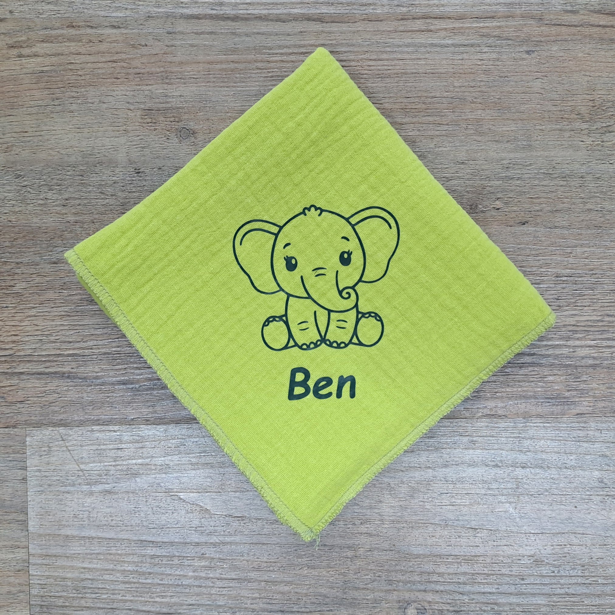 Nuscheli Elefant männlich, diverse Farben