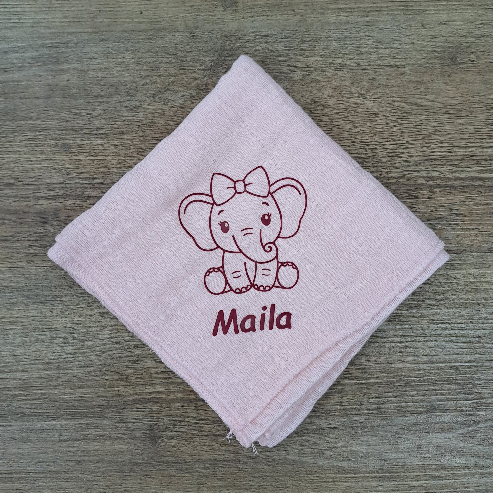 Nuscheli Elefant weiblich, diverse Farben