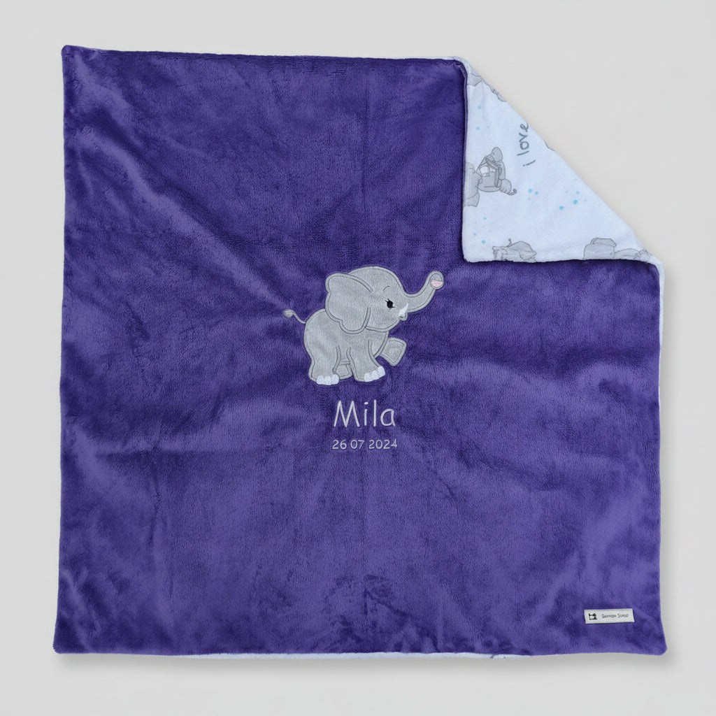 kuschelige Babydecke mit Elefantenmotiv in Violett aus Minky-Polyester in Grösse 73 x 73 cm Swiss Made