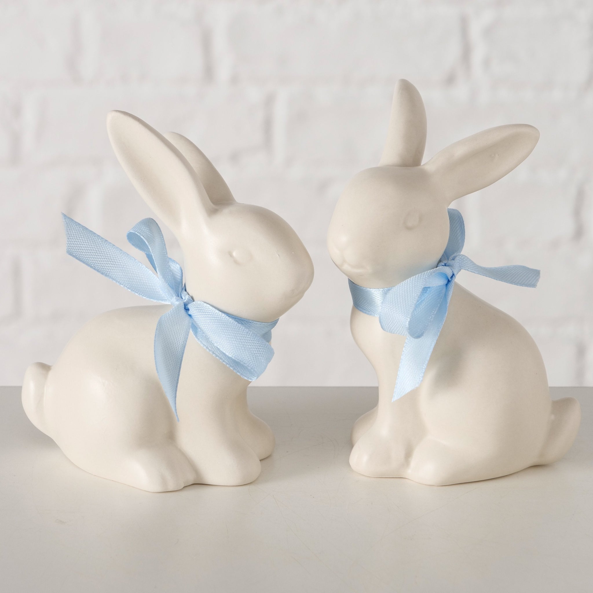 Shanty Keramik-Hasenfigur – Handgearbeitete Osterdekoration in Cremeweiß