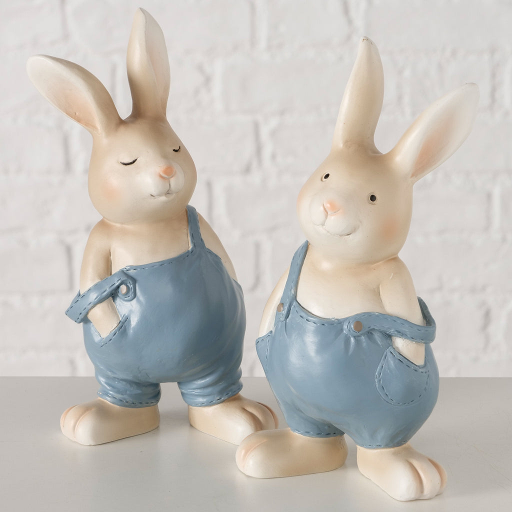 Handbemalte Hasenfigur Smitty – Osterdekoration aus Kunstharz