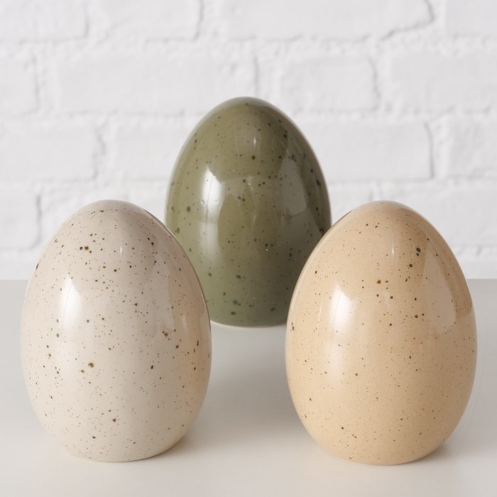Dekoaufsteller Mylana – Handgearbeitetes Porzellan-Ei