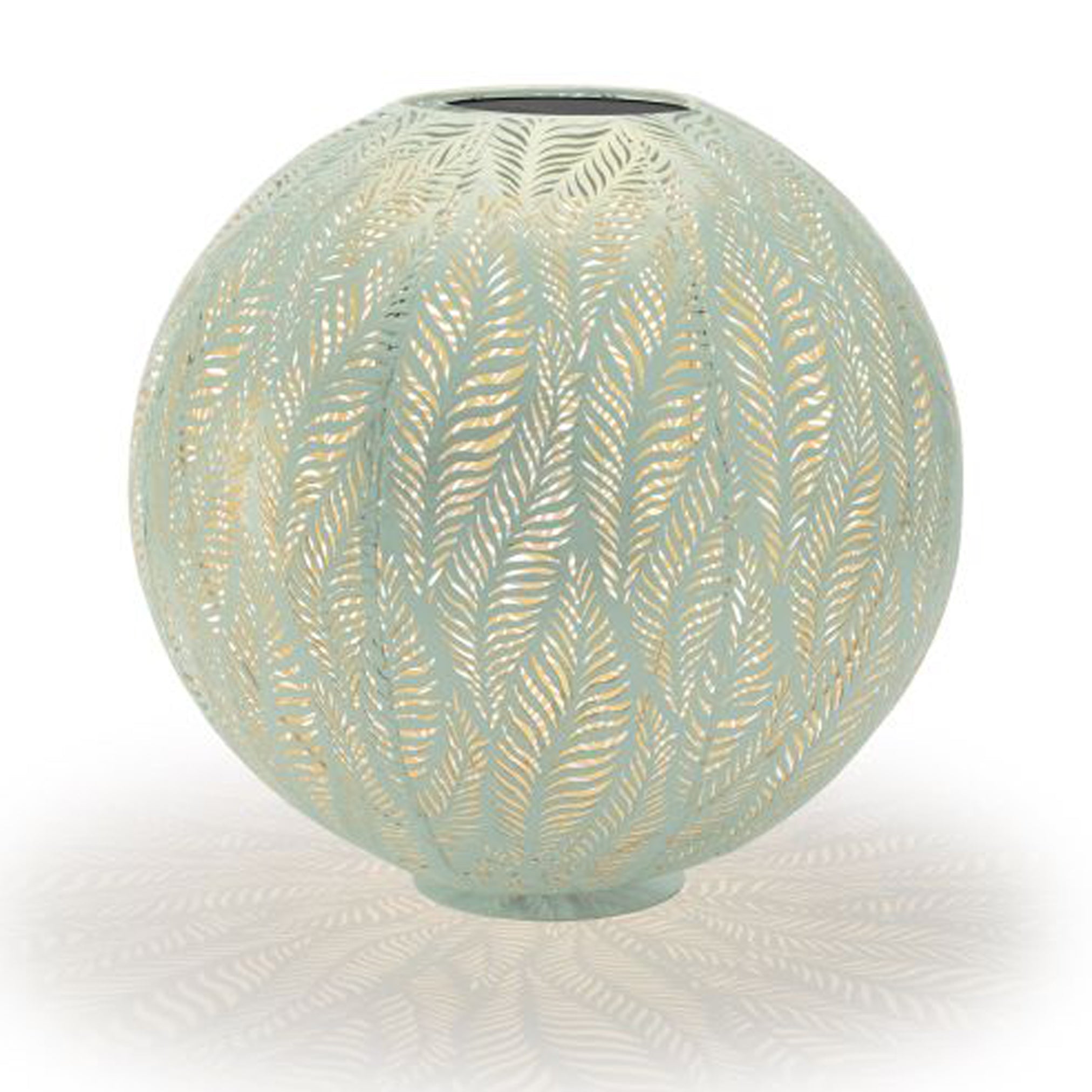 Solar Antic Ball Lara