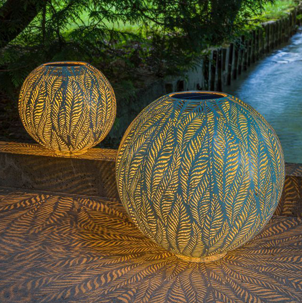 Solar Antic Ball Lara