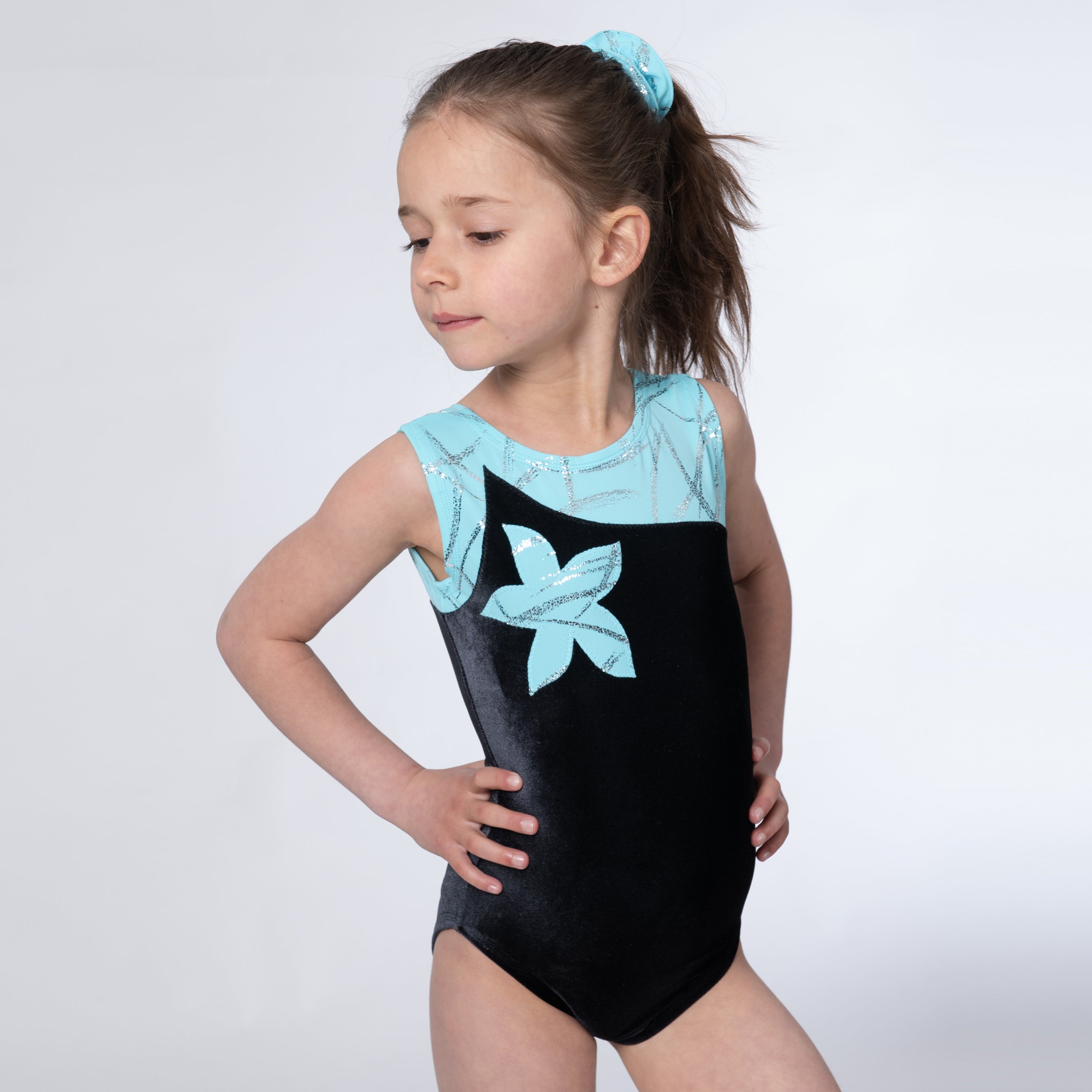 Turndress "Carina" & Short Schwarz/Türkis – Swiss Made | Bronner Design