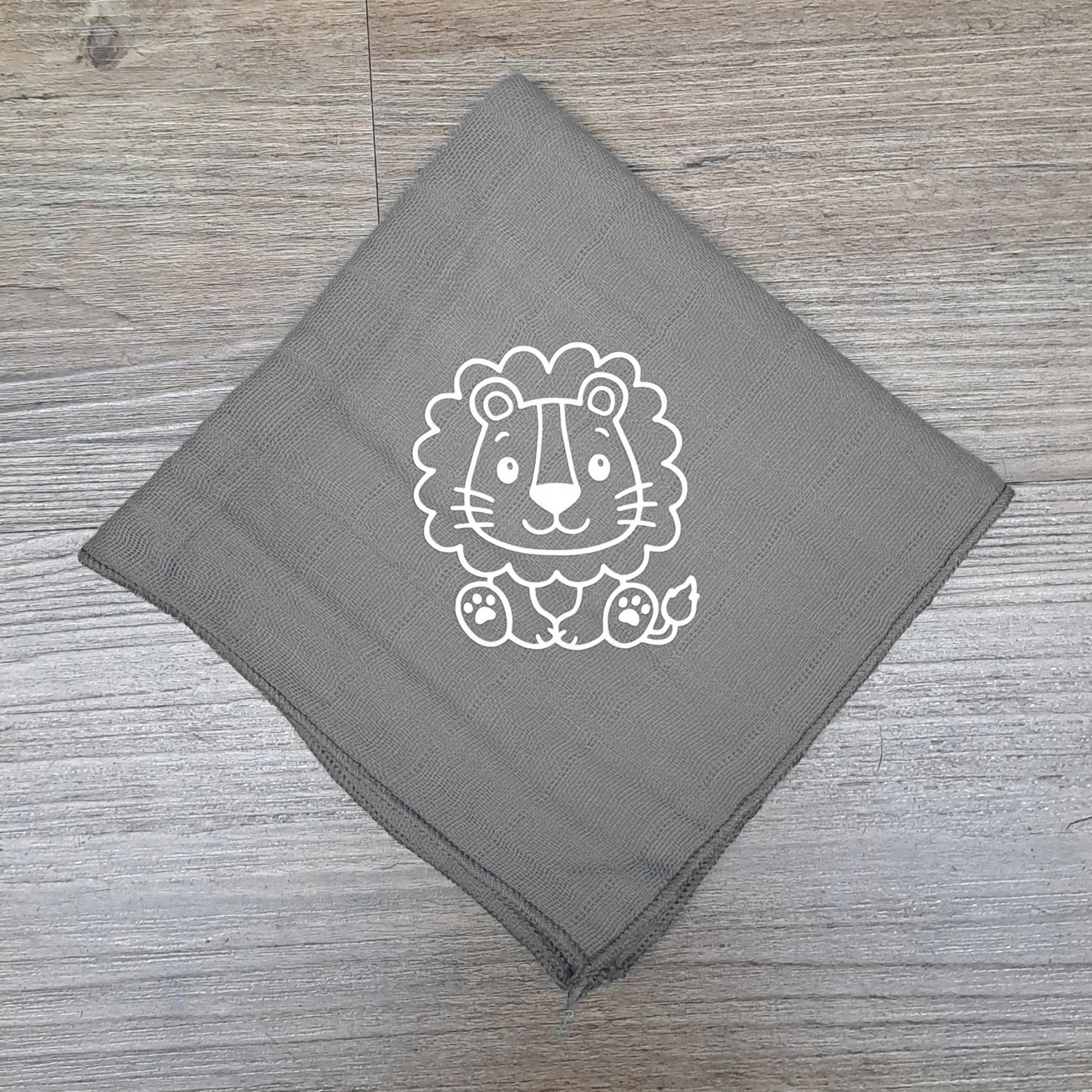 Nuscheli Löwe, diverse Farben