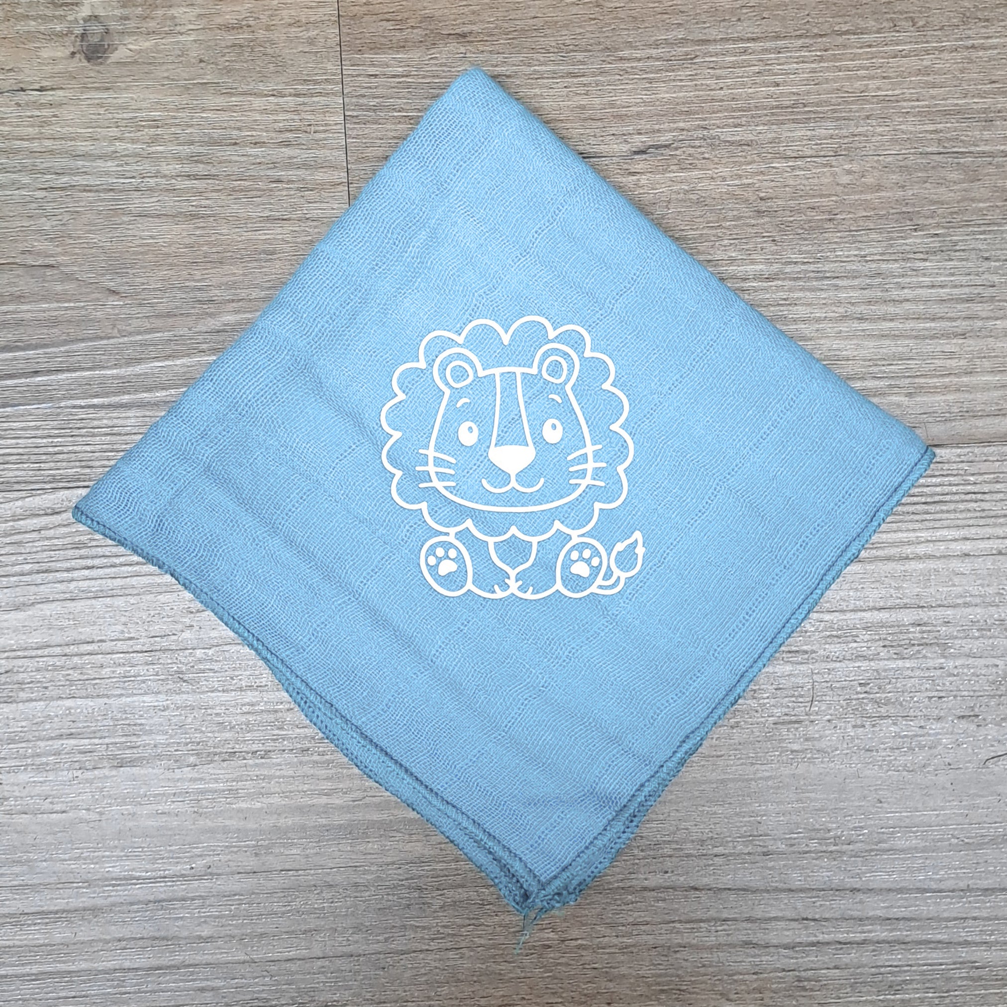 Nuscheli Löwe, diverse Farben