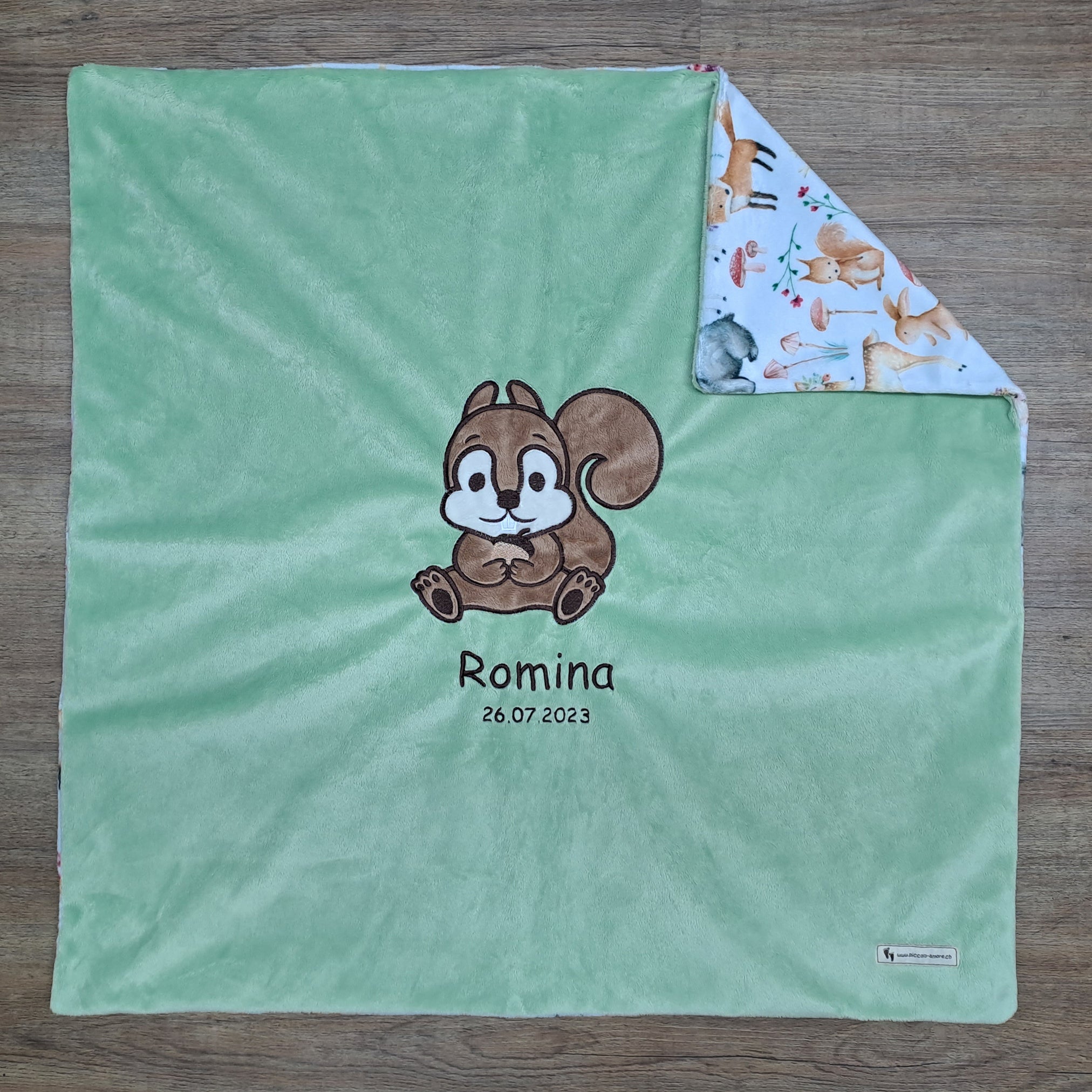 Babykuscheldecke Eichhörnchen, diverse Farben