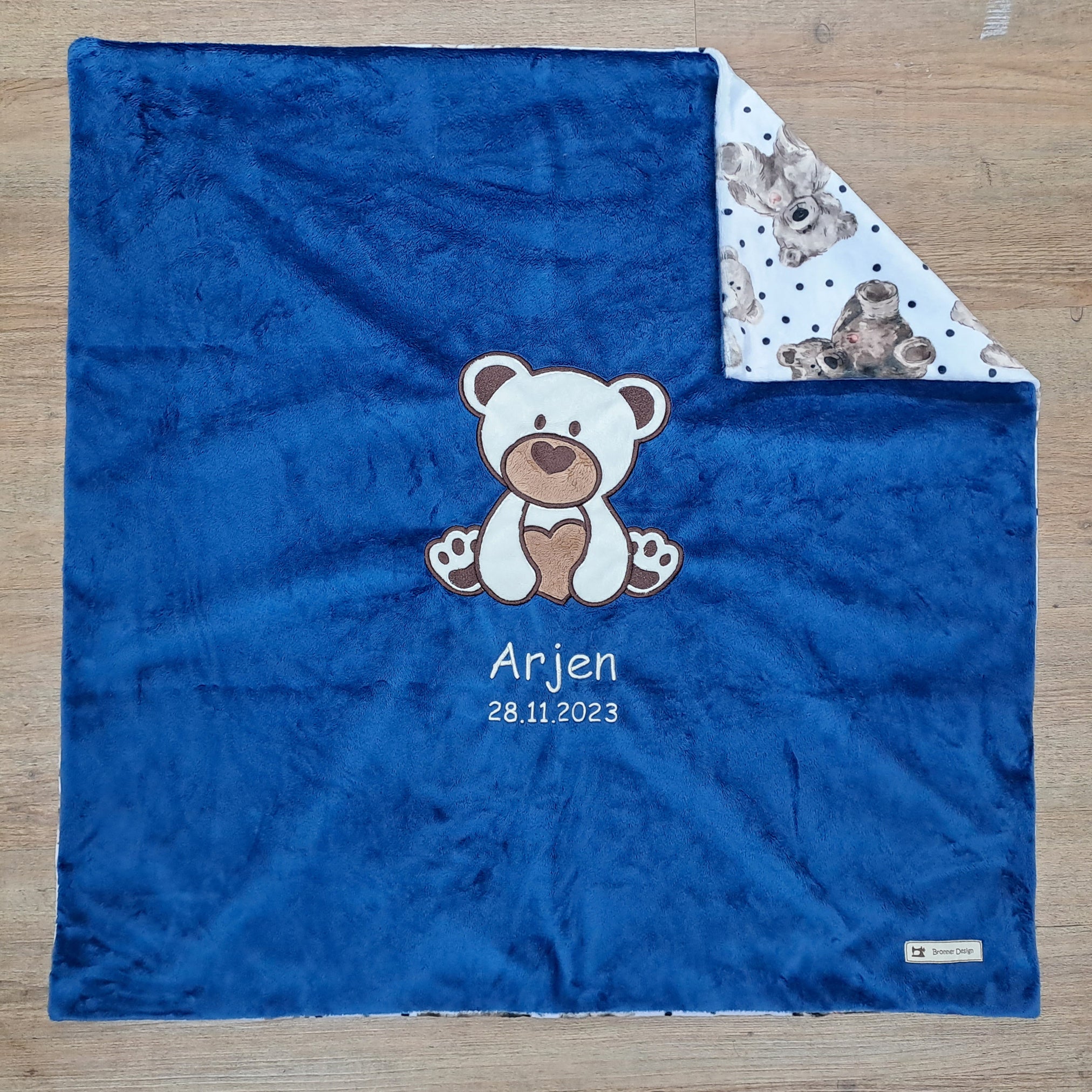 Babykuscheldecke Bär, diverse Farben